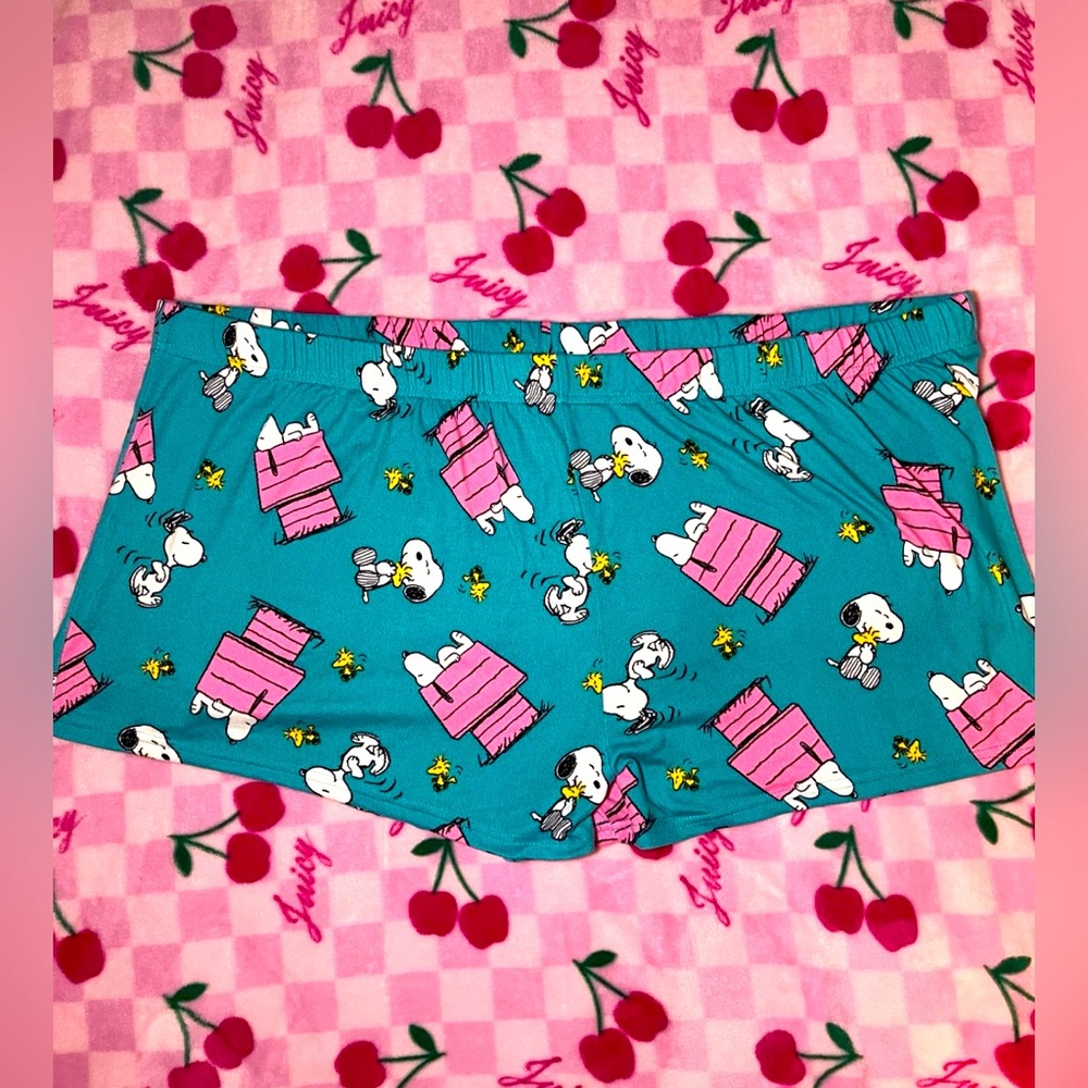 Snoopy Women's Print Sleep Shorts